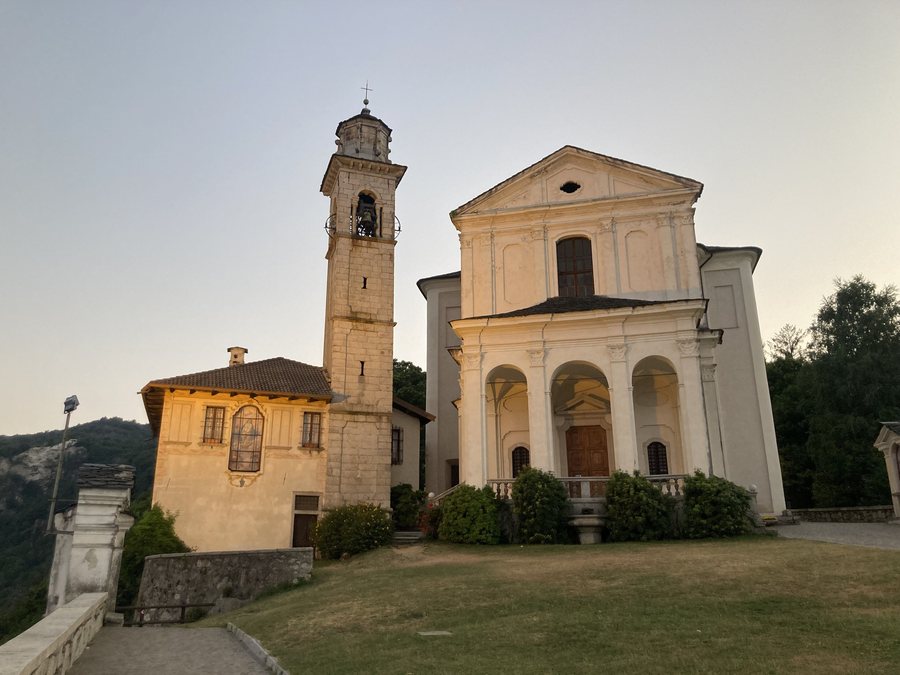 File:Madonna del Sasso in Piedmont, Italy 01.jpg
