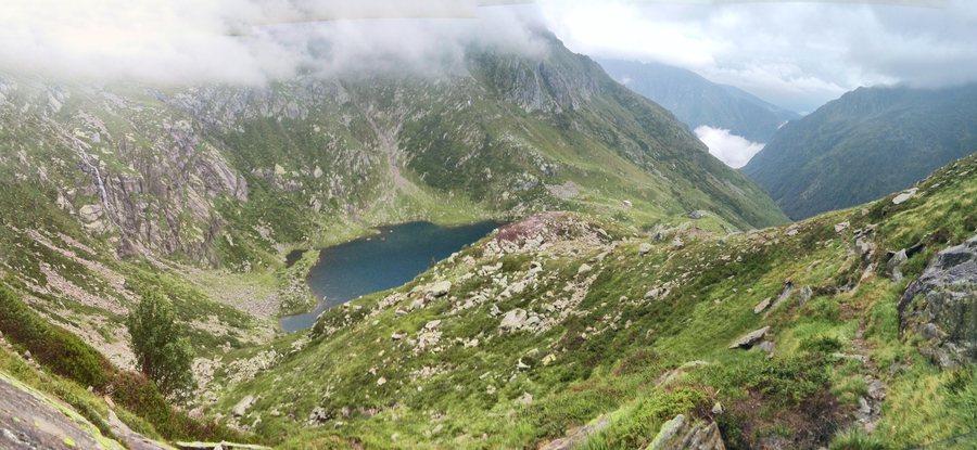 File:22010 Livo, Province of Como, Italy - panoramio - Simone Manzocchi (2).jpg