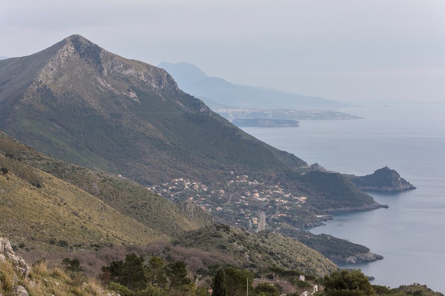 File:Maratea - View from Camino San Biagio - 03.jpg