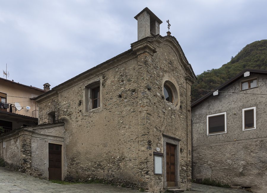File:Chiesa della Madonna Immacolata in Piazzetta a Peglio.jpg