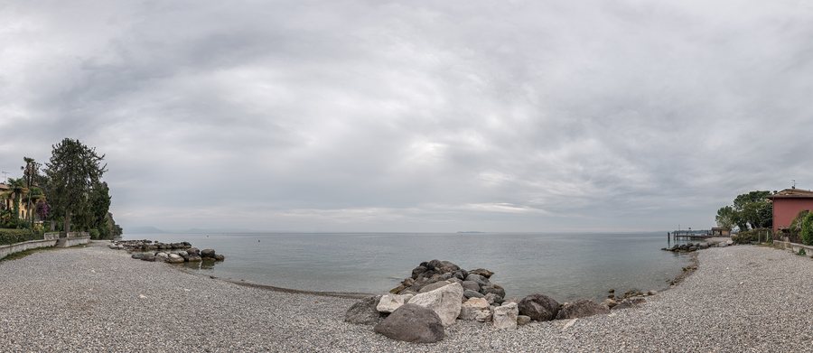 File:Lake Garda - Solarolo, Manerba del Garda, Brescia, Italy - October 18, 2019 03.jpg