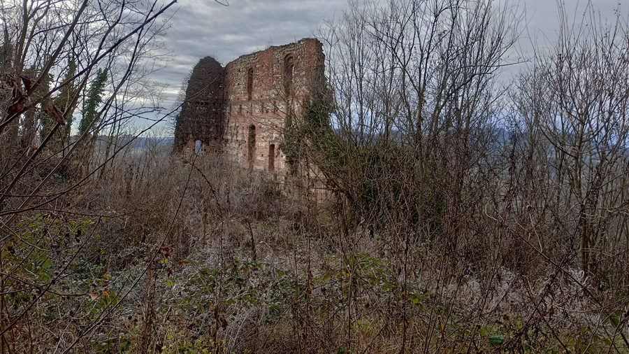 File:Passerano Marmorito - Castello di Marmorito - 2025 01 10 10-06-26 001.png