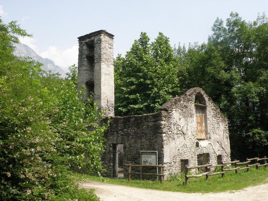 File:Samolaco Chiesa di San Giovanni all'Archetto 1.jpg