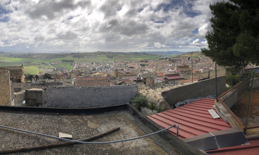 File:Belvedere di Pietraperzia 02.jpg