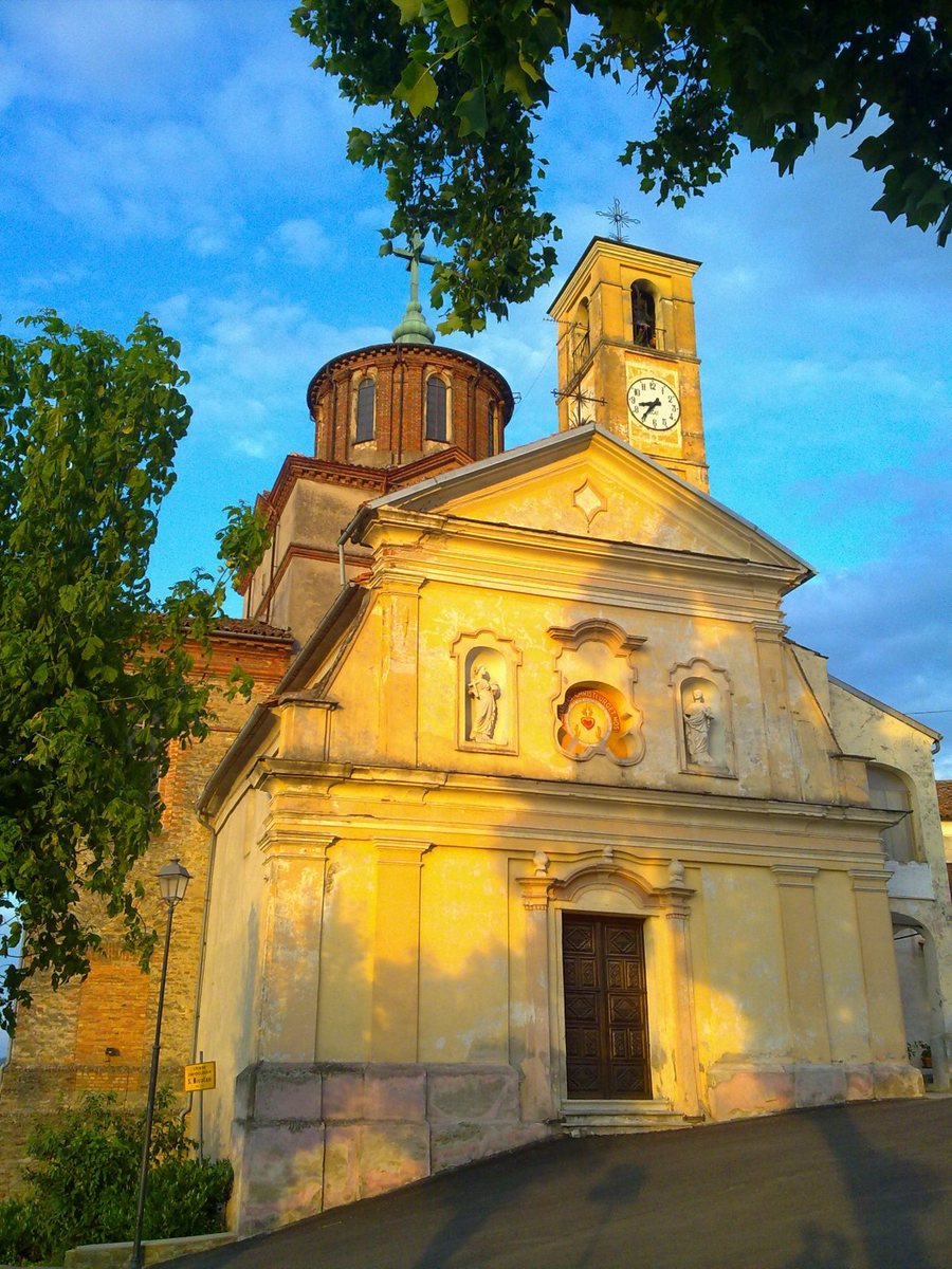 File:Chiesa di San Nicola, Belvedere Langhe.jpg