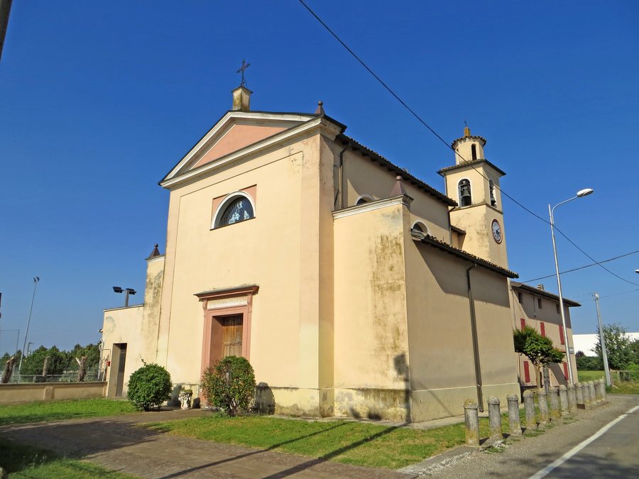File:Chiesa di San Vitale (Lemignano, Collecchio) - facciata e lato sud 2019-06-25.jpg