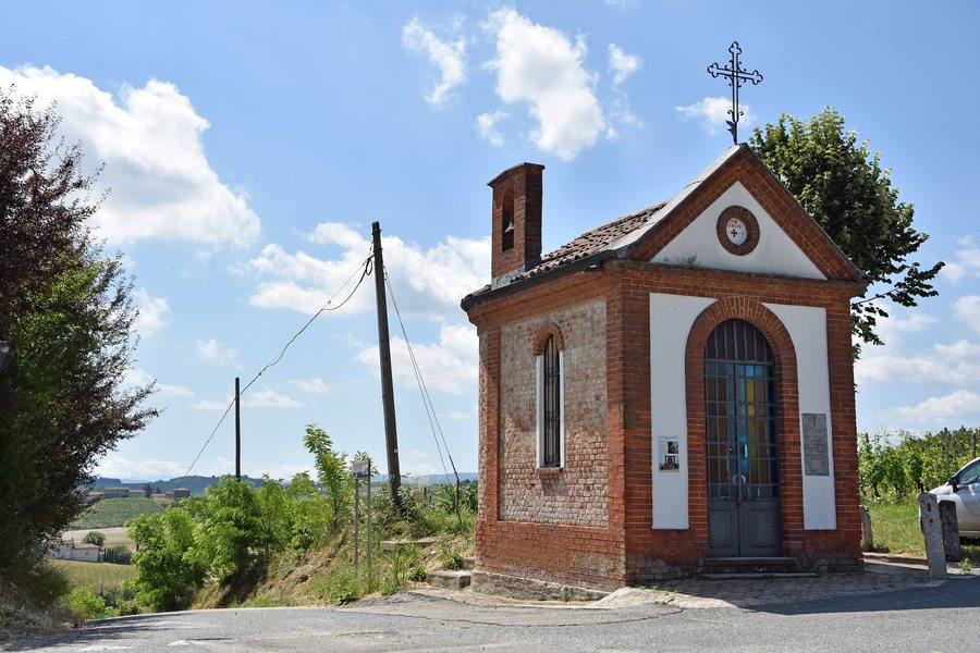 File:Montegrosso d'Asti - San Giorgio 1100.jpg