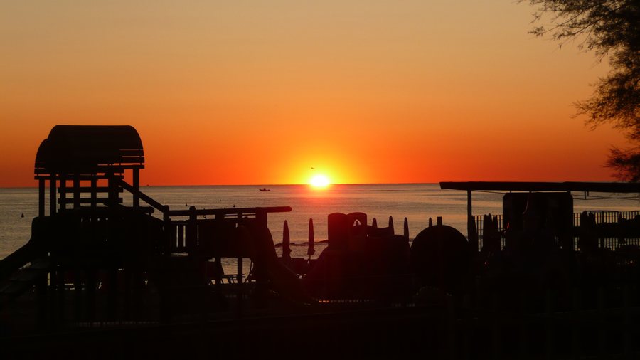 File:Portoverde (Misano Adriatico) 05.jpg