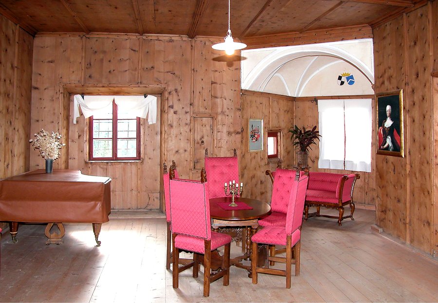 File:20050826080MDR Welsberg-Taisten Schloß Welsperg.jpg