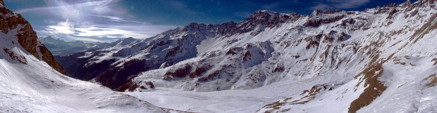 File:The view from the Plan de la Bonne Mort, Valpelline, Valle d'Aosta (5444201751).jpg