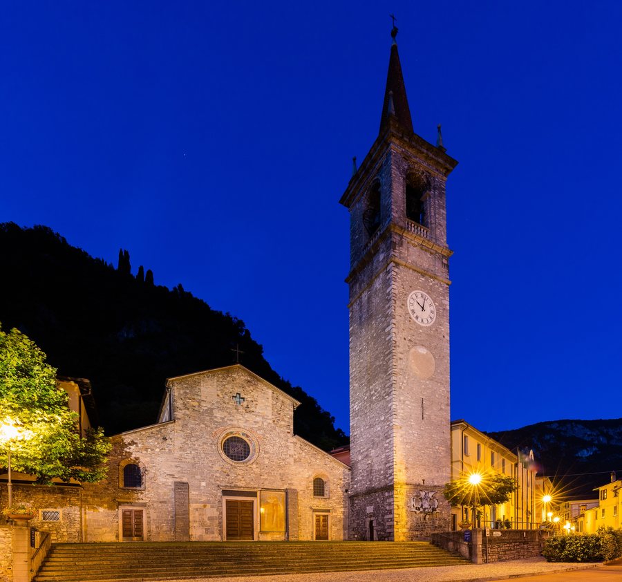 File:Iglesia de San Jorge, Varenna, Italia, 2016-06-25, DD 12-14 HDR.jpg