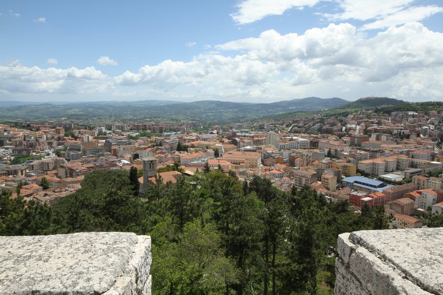 File:Old Town, 86100 Campobasso, Italy - panoramio - trolvag (9).jpg