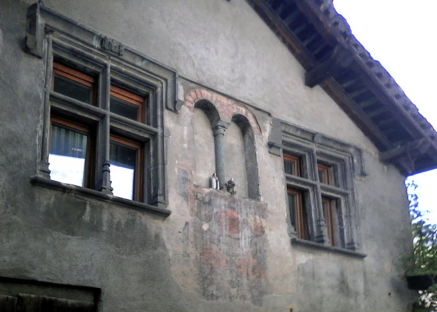 File:Casa Valperga (Bard, Italy) abc1.jpg