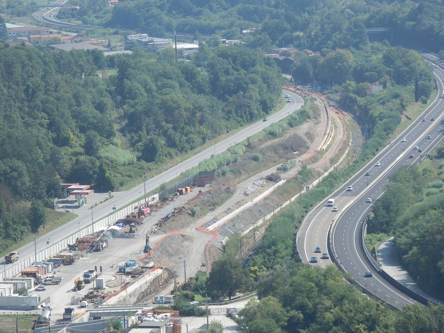 File:18-09-09 Lavori sulla rete ferroviara in provincia di Pistoia.jpg