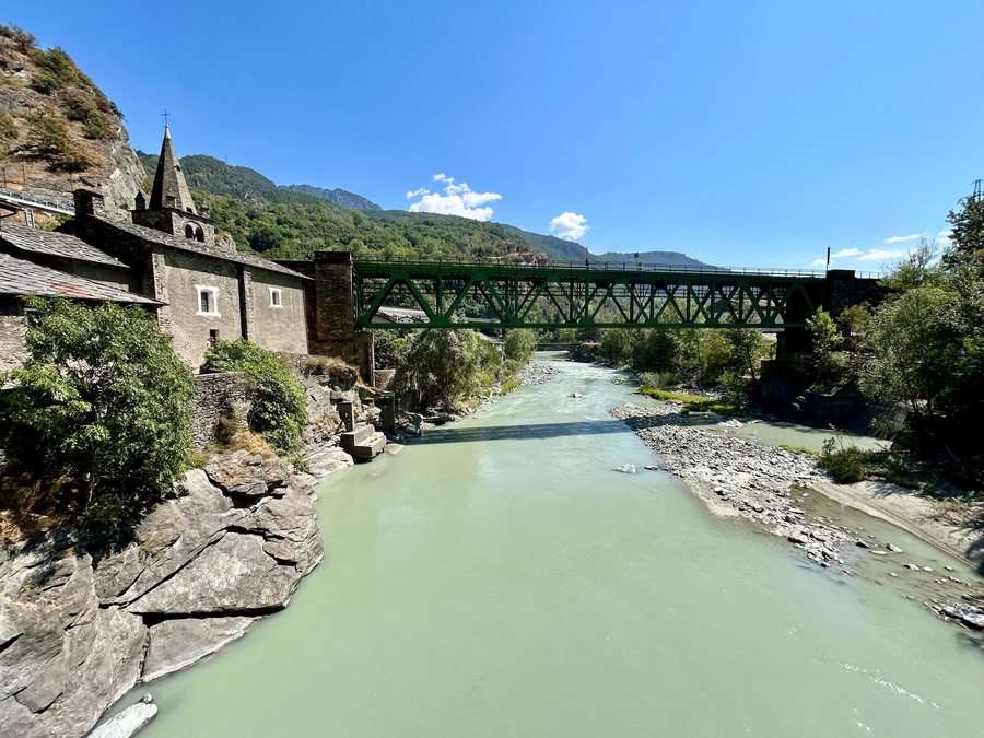 File:Dora Baltea, Montjovet, Italia (2025-08-17).jpg
