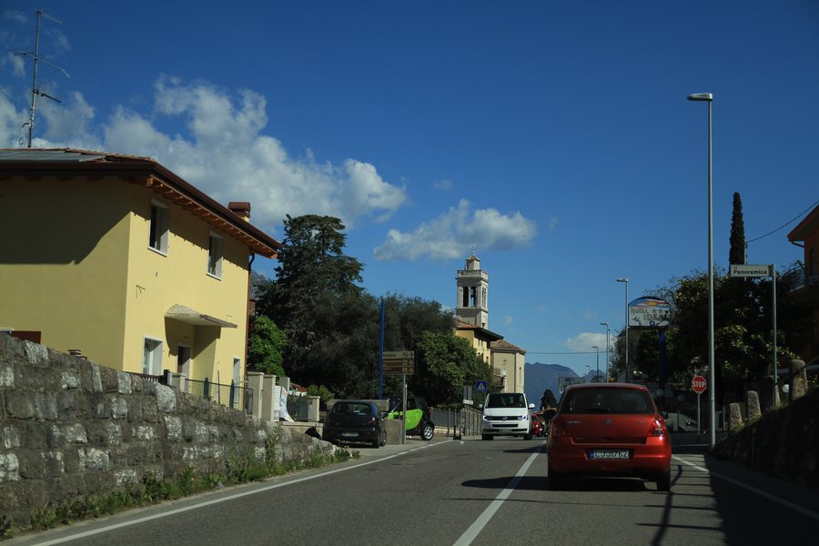File:Malcesine, Verona, Veneto, Italy - panoramio.jpg