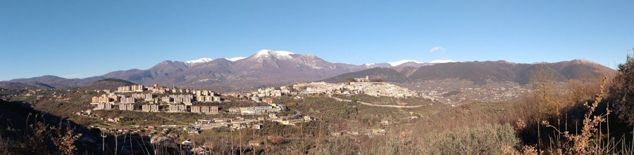 File:Alatri viewed from Monte Capraro.jpg